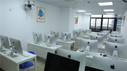 長沙編程開發(fā)培訓 前端與后端開發(fā)全攻略